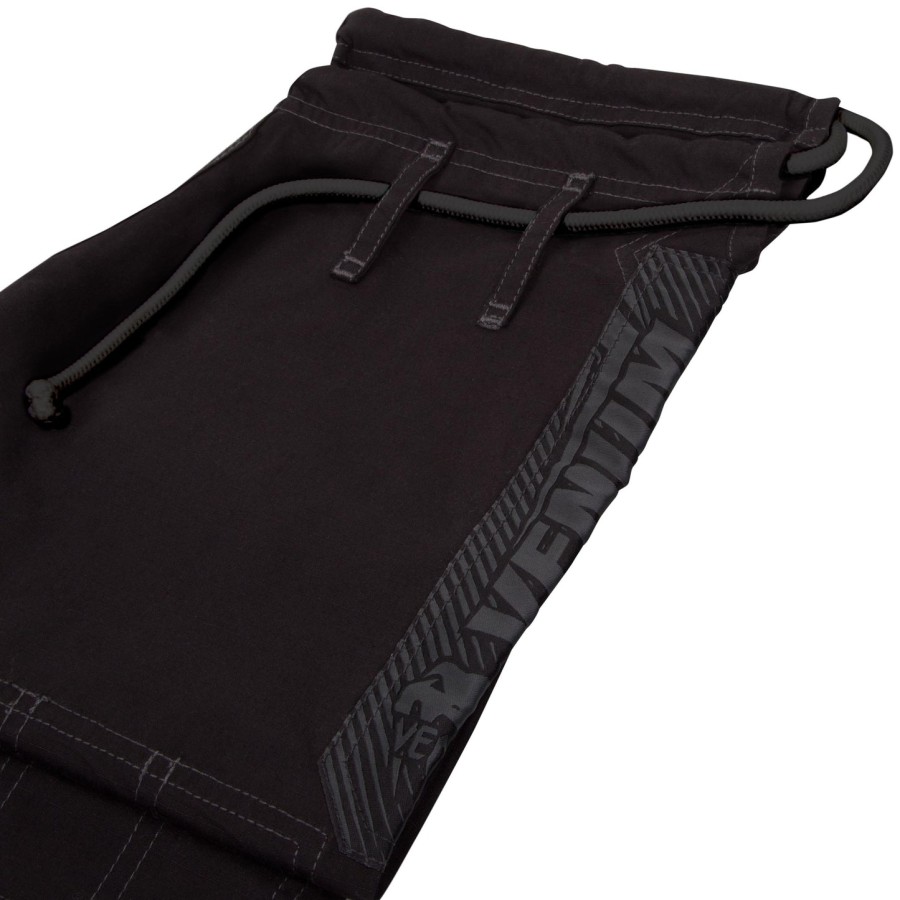 venum elite bjj gi - ČernéČerné