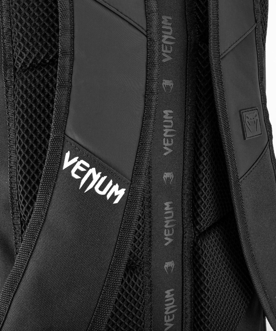 batoh venum challenger xtrem evo - černo-bílý