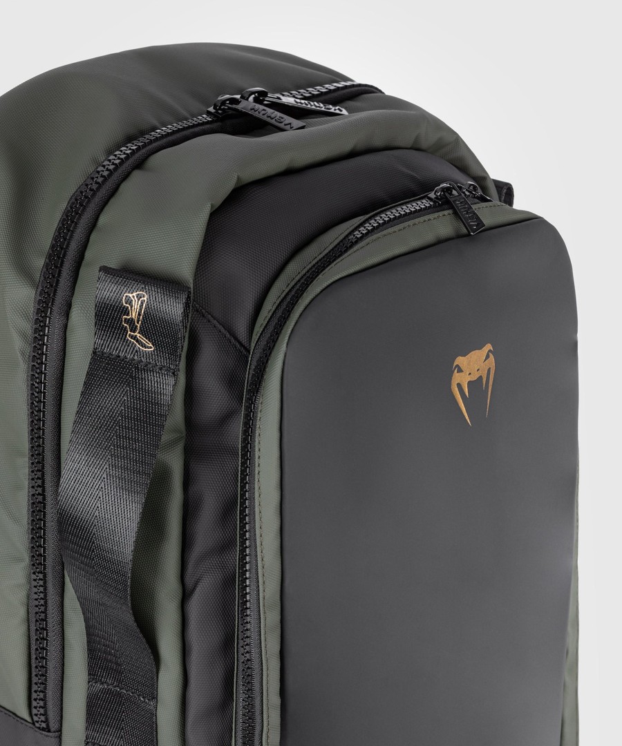 batoh venum evo 2 - černýkhaki