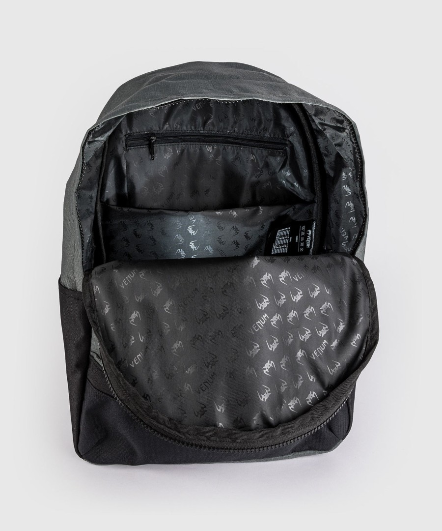batoh venum evo 2 light - černýmodrý