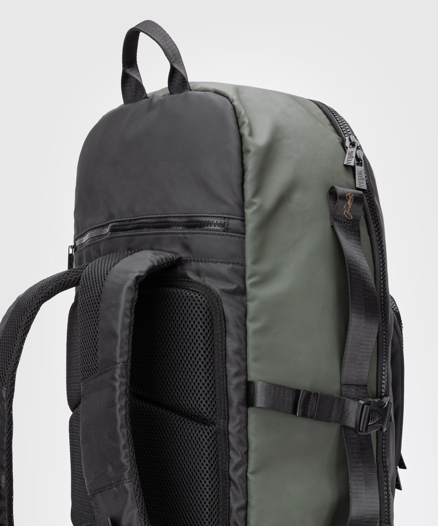 batoh venum evo 2 xtrem - černýkhaki
