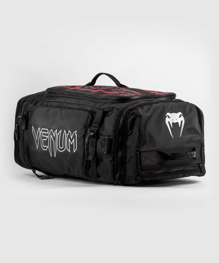 batoh ufc venum performance institute 2.0 - černýčervený