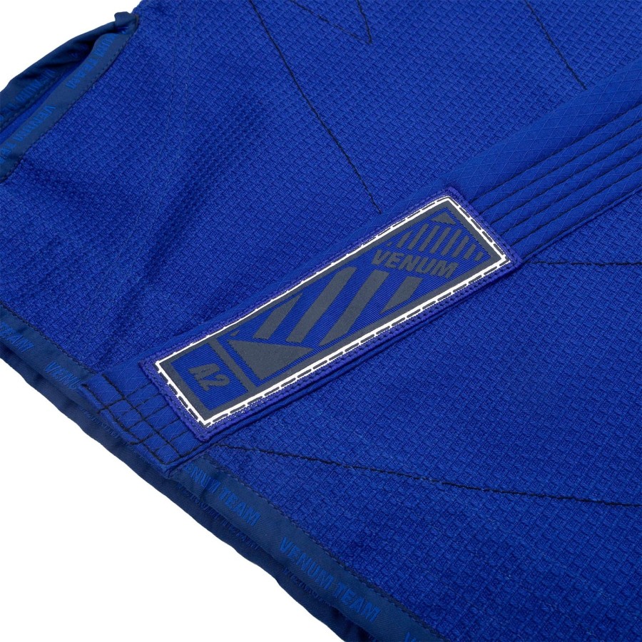 gi venum classic 2.0 bjj