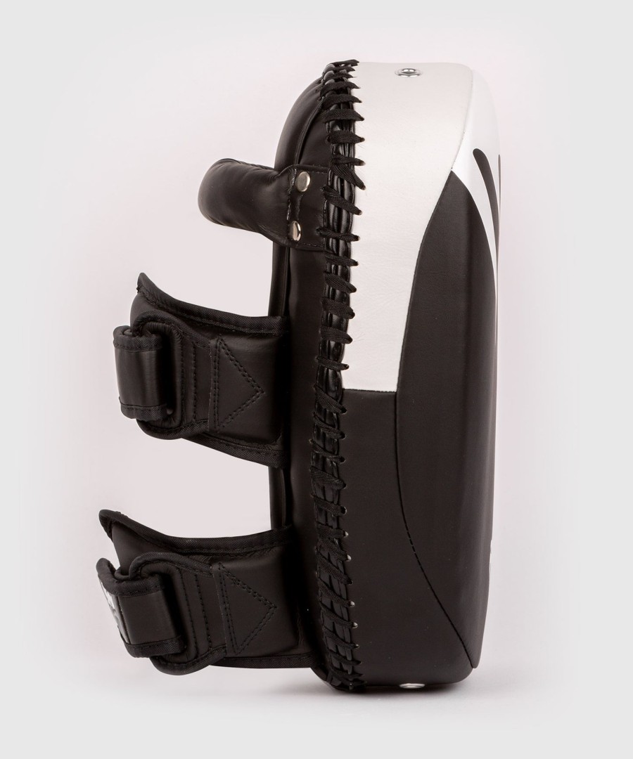 boxerské rukavice venum kick boxing 2.0 micro fiber paos - černo-bílé