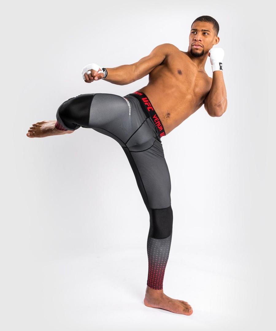 tričko ufc venum performance institute spat - černéčervené