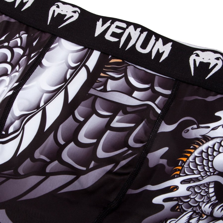 kompresní kraťasy venum dragon flight - černo-bílé