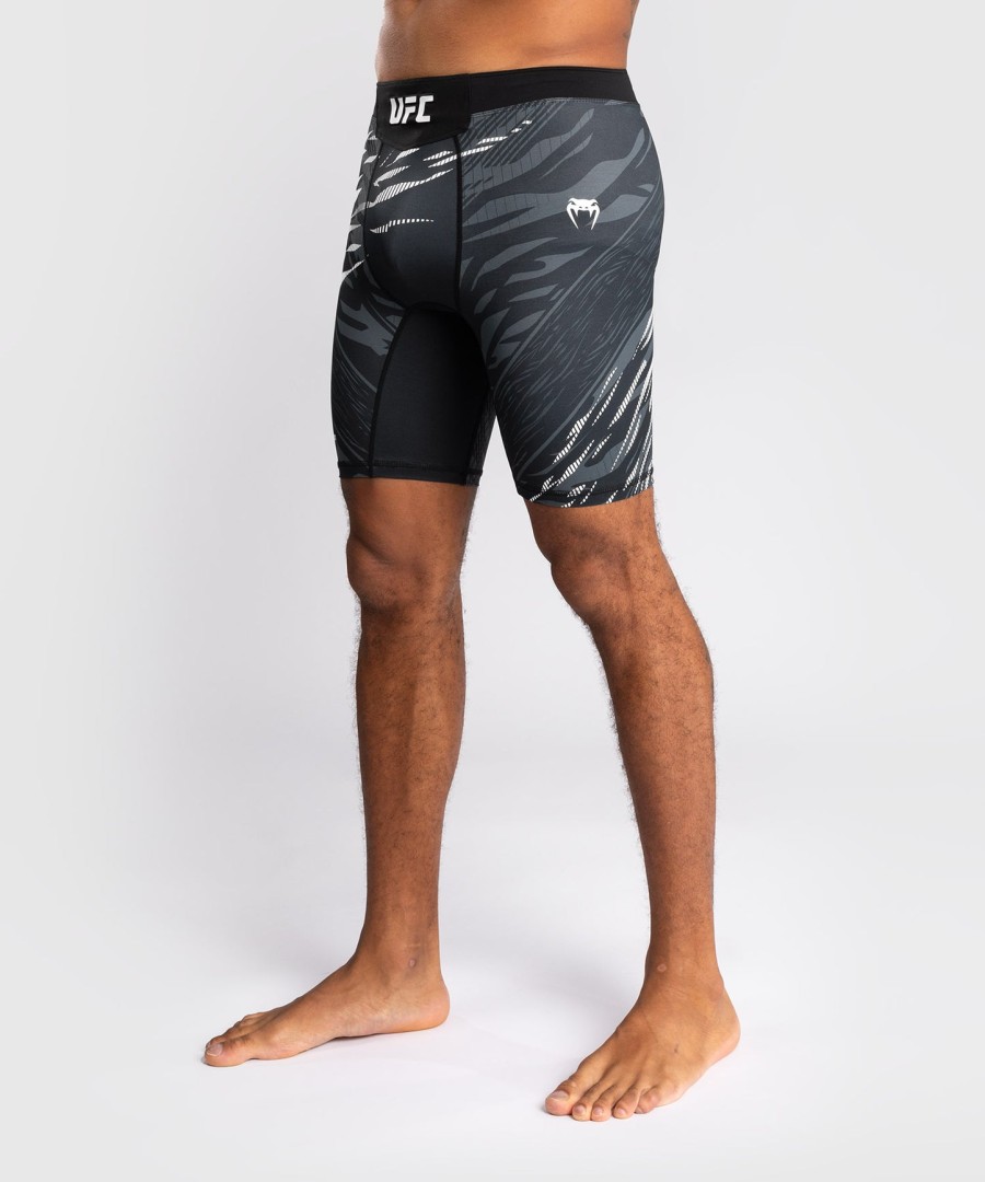 pánské kraťasy ufc fusion by venum authentic fight night vale tudo - černé