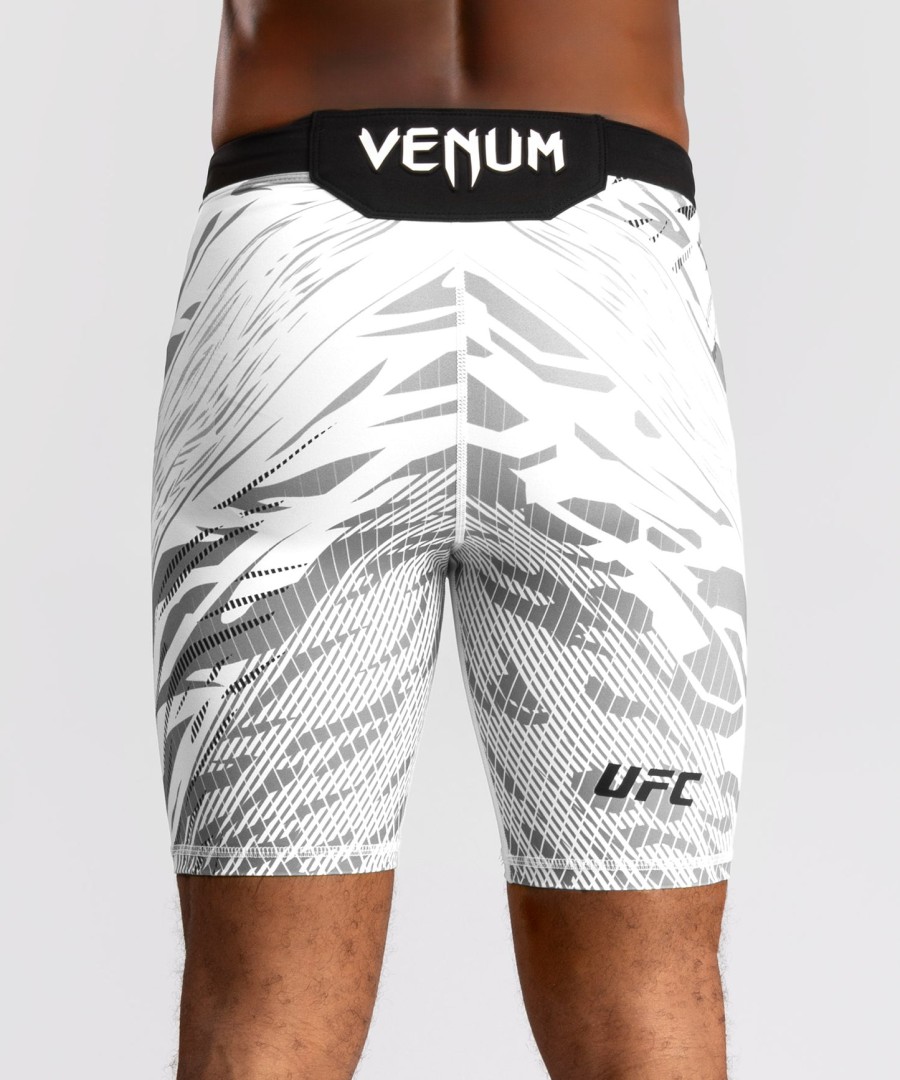 pánské kraťasy ufc fusion by venum authentic fight night vale tudo - bílé
