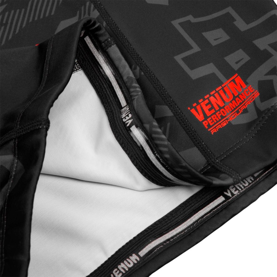 venum okinawa 2.0 rashguard - krátký rukáv - černýčervený