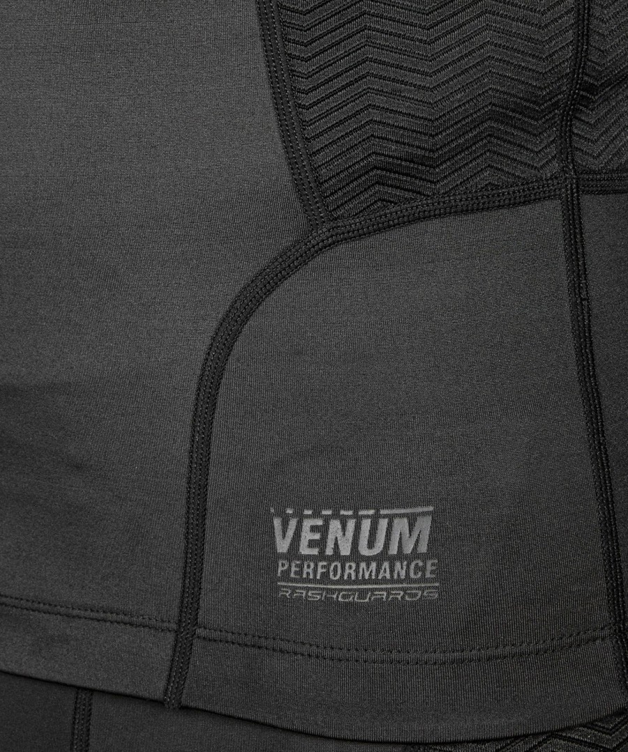 rashguard venum g-fit - krátký rukáv - černý