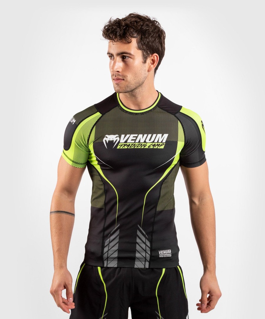 rashguard venum training camp 3.0 - krátký rukáv