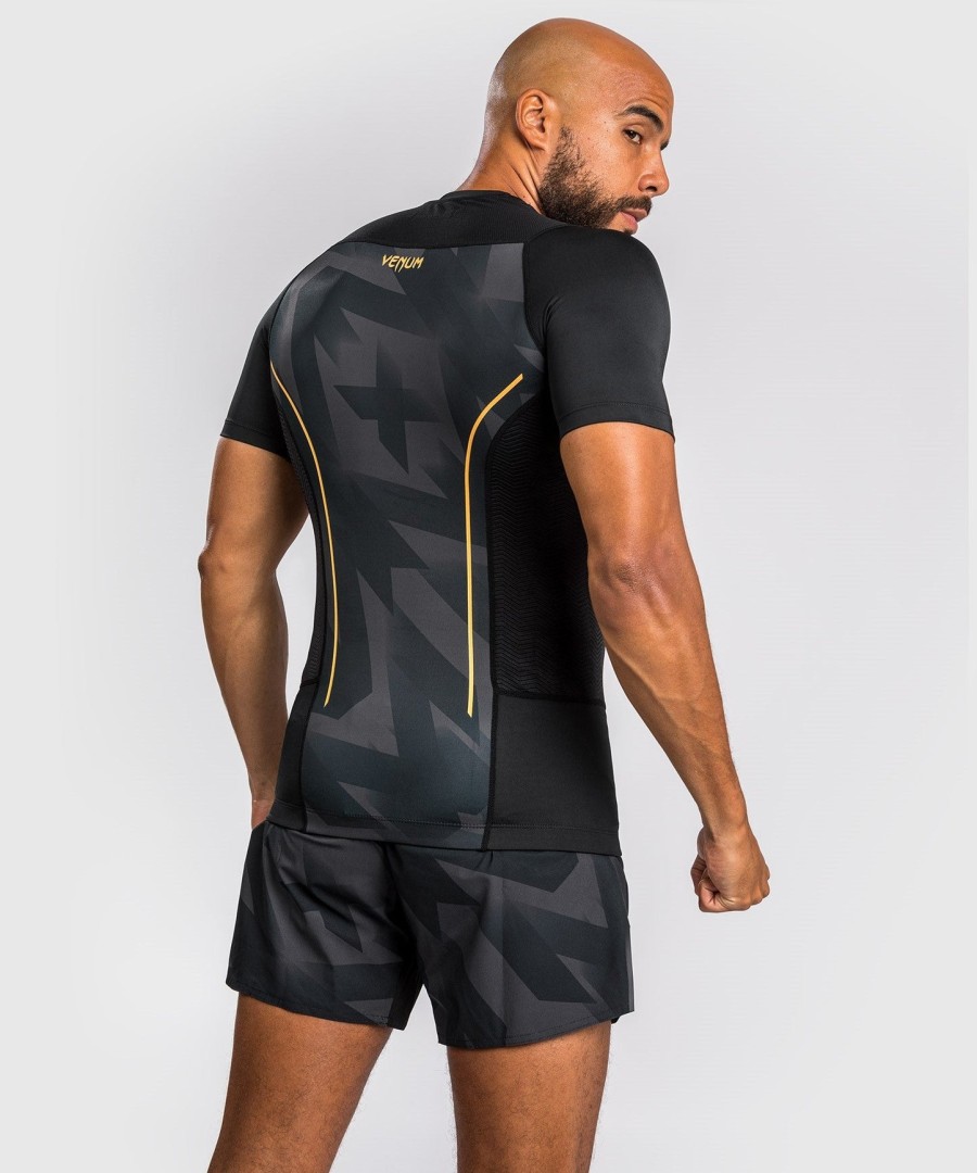 rashguard s krátkým rukávem venum razor - černo-zlatý