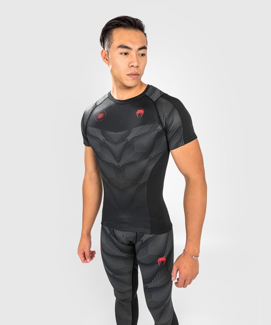 rashguard venum phantom s krátkým rukávem - černo-červený