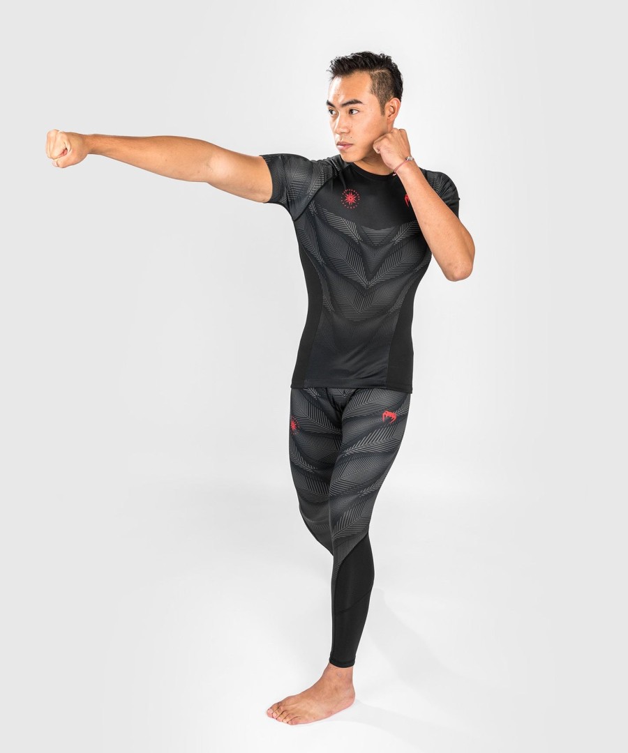 rashguard venum phantom s krátkým rukávem - černo-červený