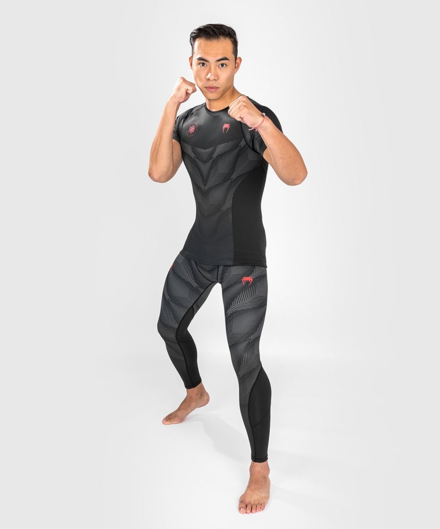 rashguard venum phantom s krátkým rukávem - černo-červený