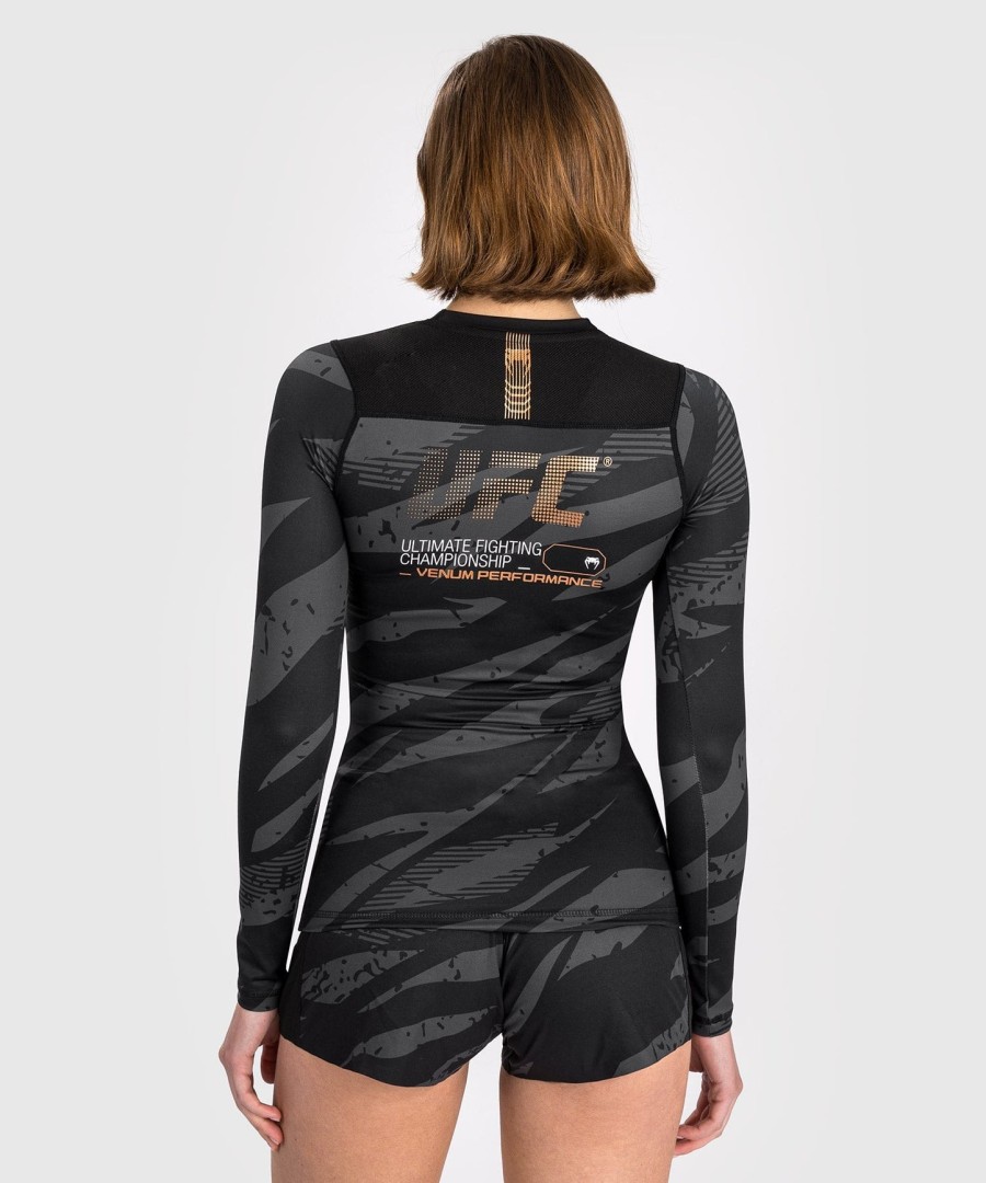 dámský rashguard s dlouhým rukávem ufc adrenaline od venum fight week performance - urban camo