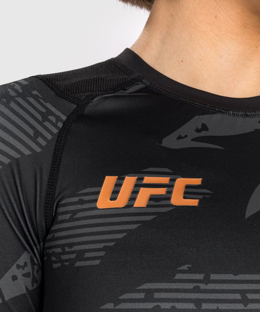 dámský rashguard s dlouhým rukávem ufc adrenaline od venum fight week performance - urban camo