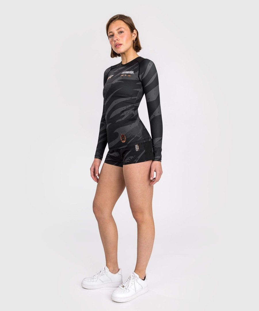 dámský rashguard s dlouhým rukávem ufc adrenaline od venum fight week performance - urban camo