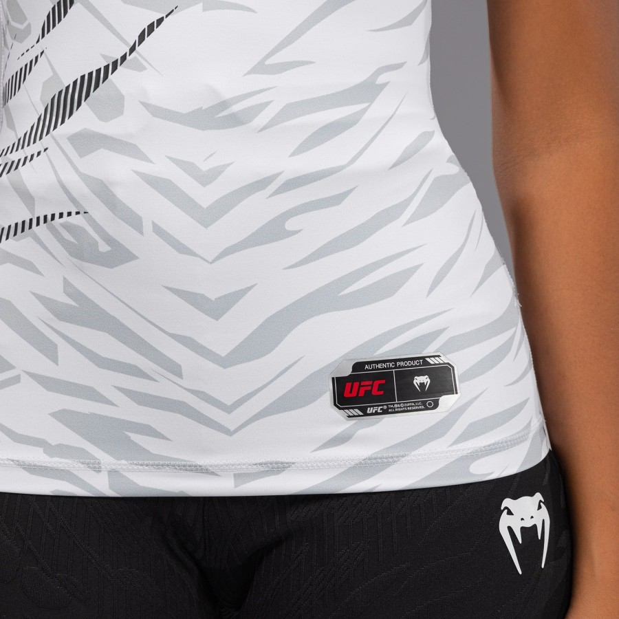 dámský rashguard ufc fusion by venum authentic fight night performance s krátkým rukávem - bílý