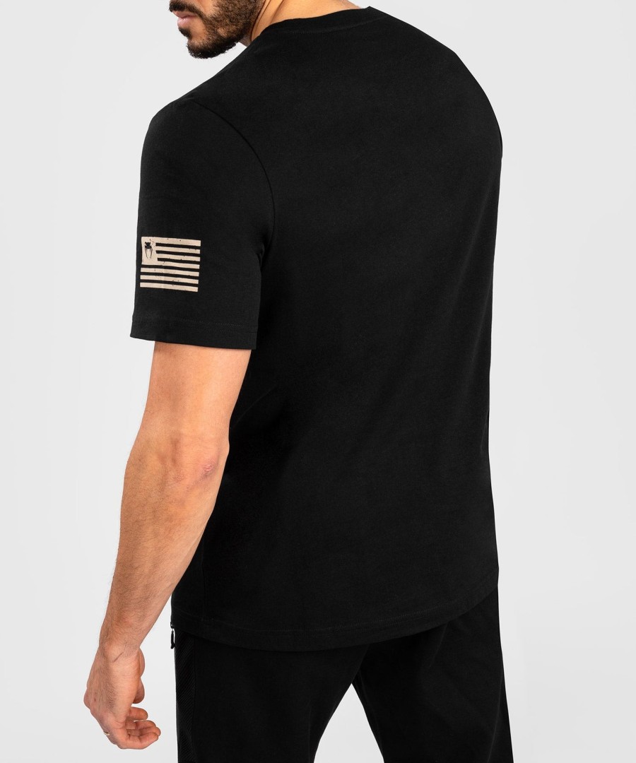 triČko venum giant usa - regular fit - ČernÉ