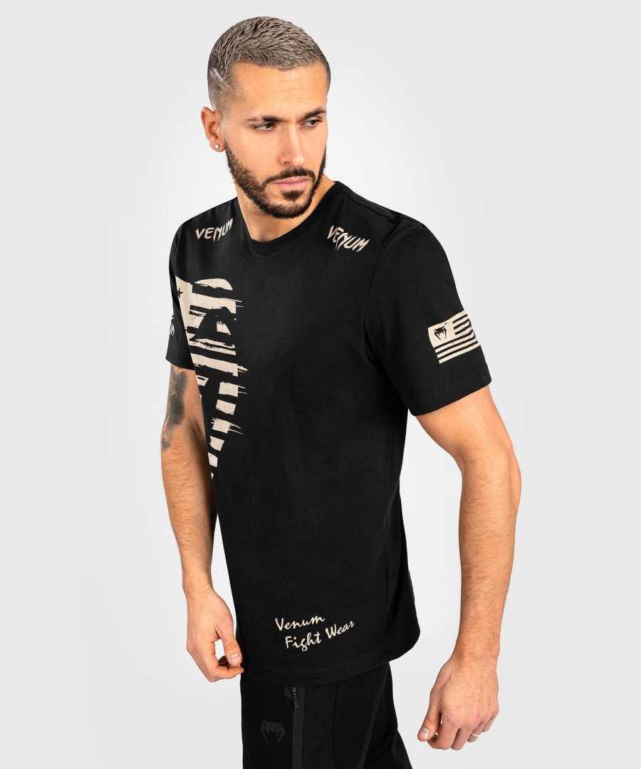 triČko venum giant usa - regular fit - ČernÉ