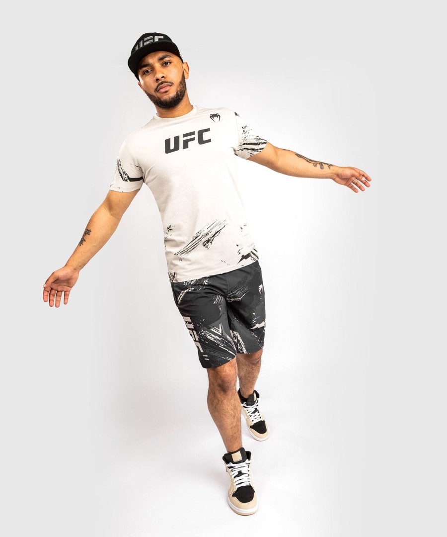 pánské tričko s krátkým rukávem ufc venum authentic fight week 2.0 - pískově modré