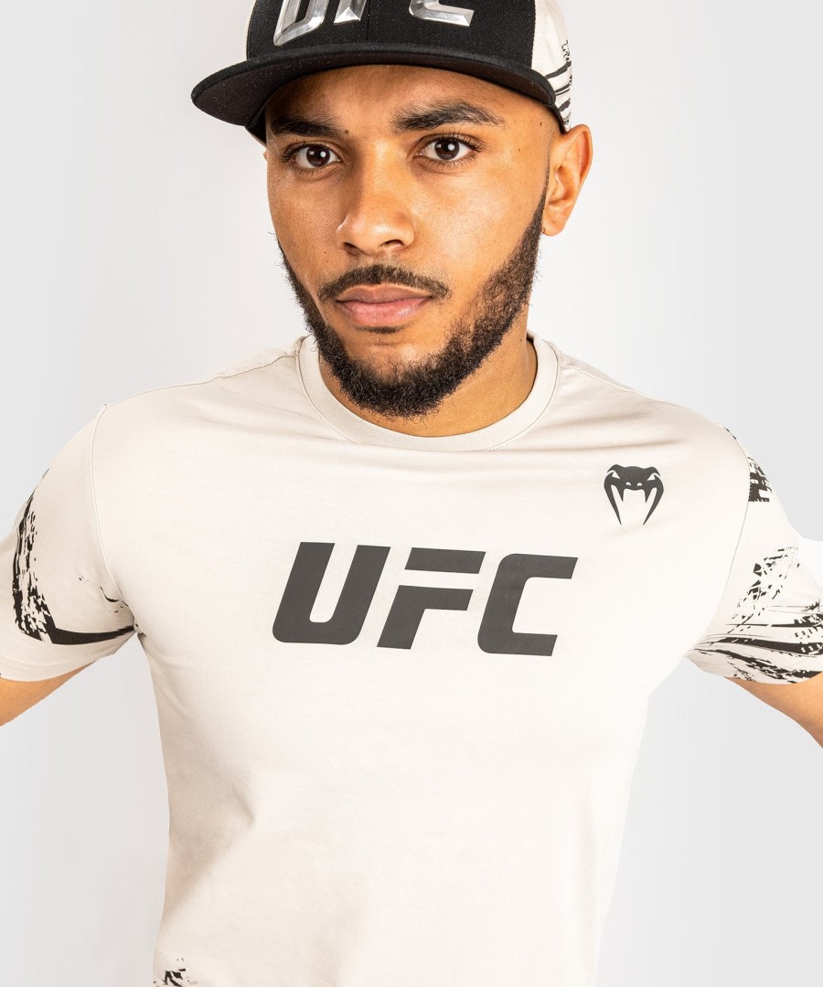 pánské tričko s krátkým rukávem ufc venum authentic fight week 2.0 - pískově modré