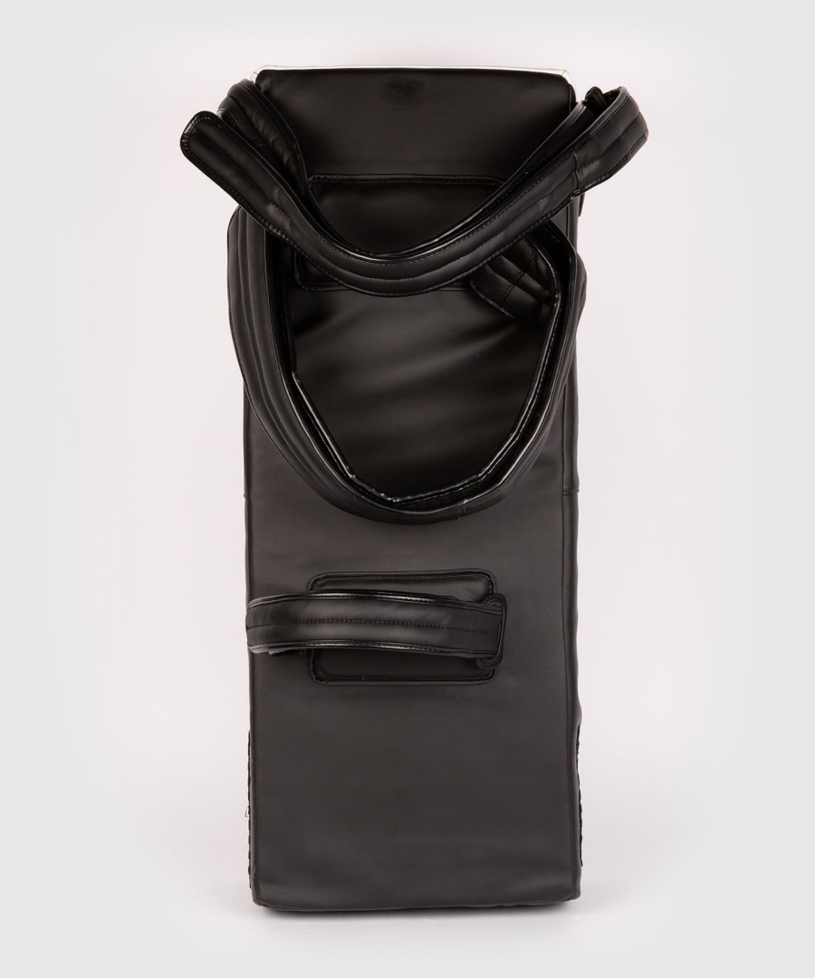 venum satchel kick shield - Černobílý