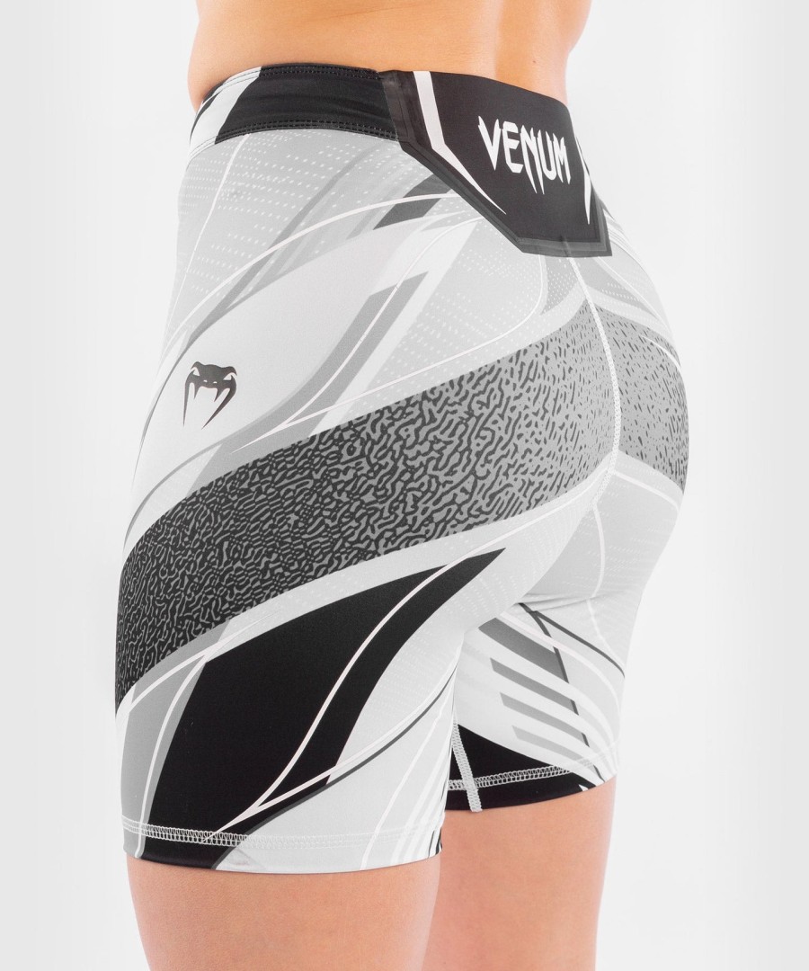 dámské kraťasy ufc venum authentic fight night vale tudo - long fit - bílé