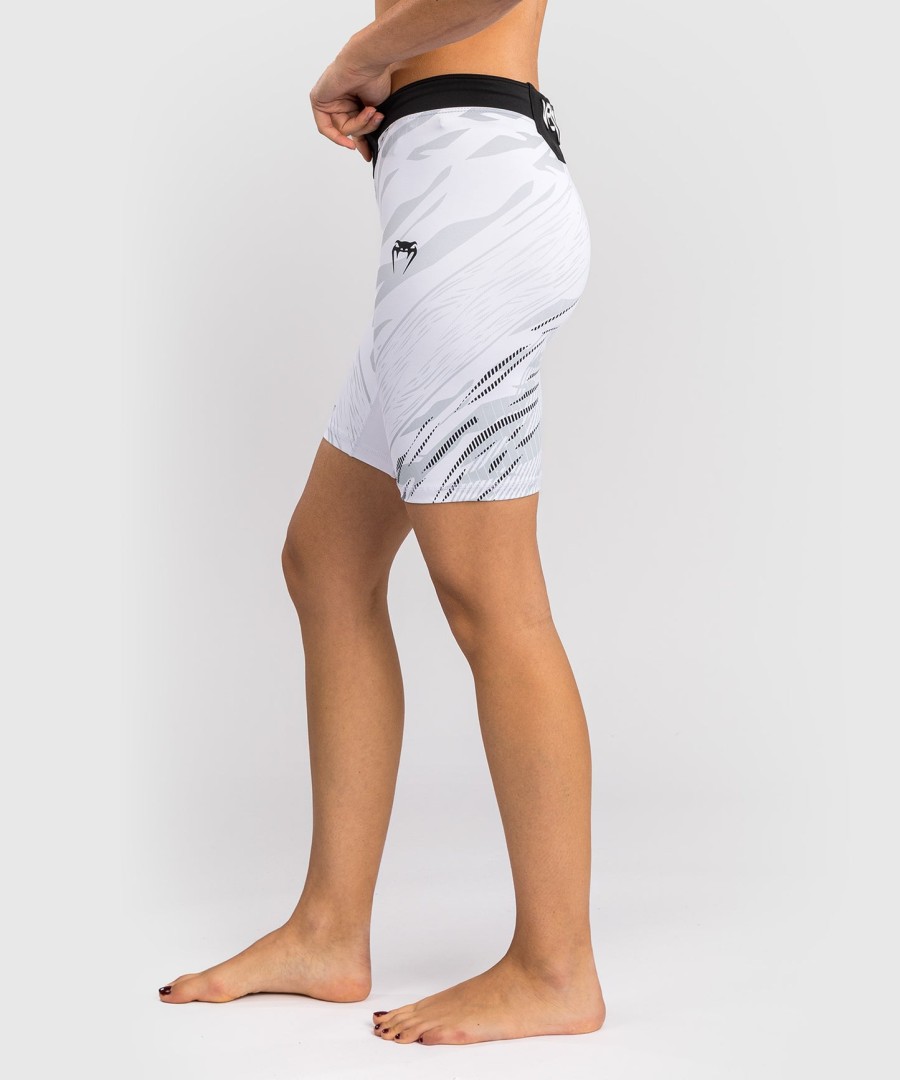 dámské kraťasy ufc fusion by venum authentic fight night vale tudo - long fit - bílé