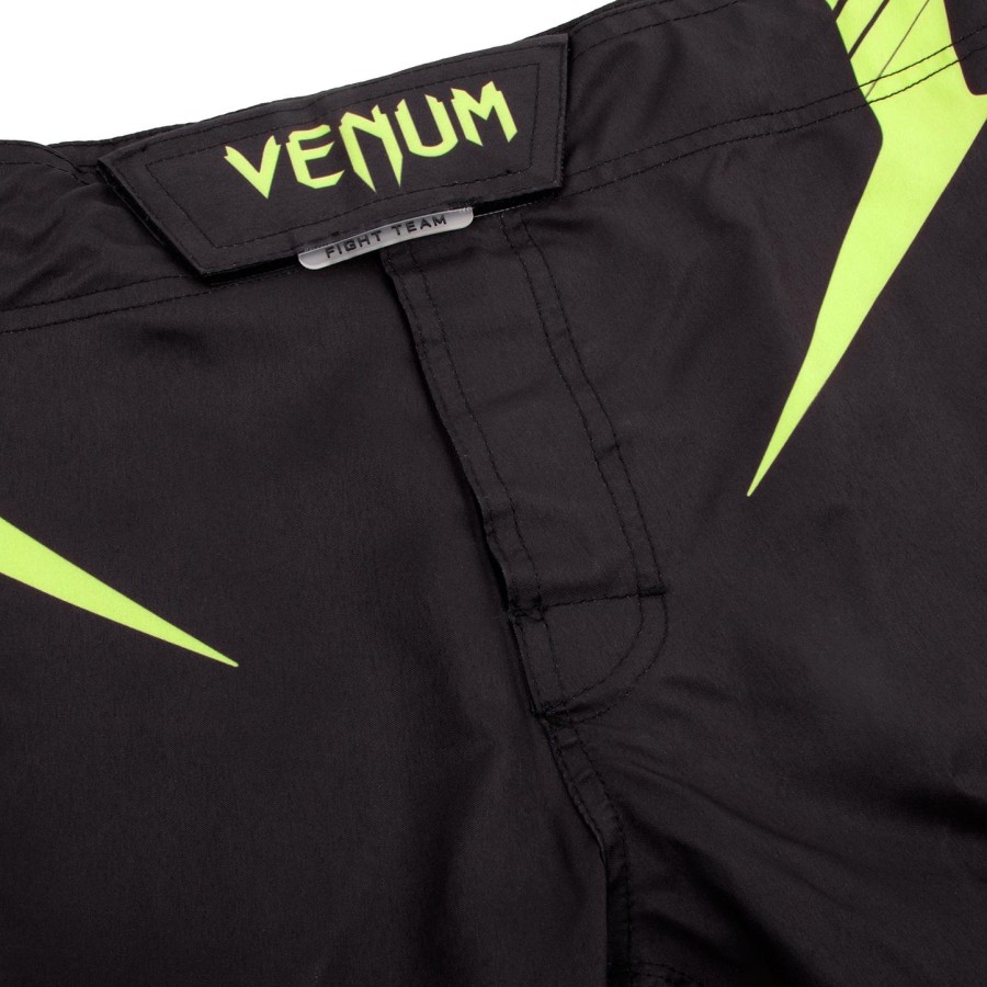 venum sharp 3.0 fightshorts - Černéneo Žluté