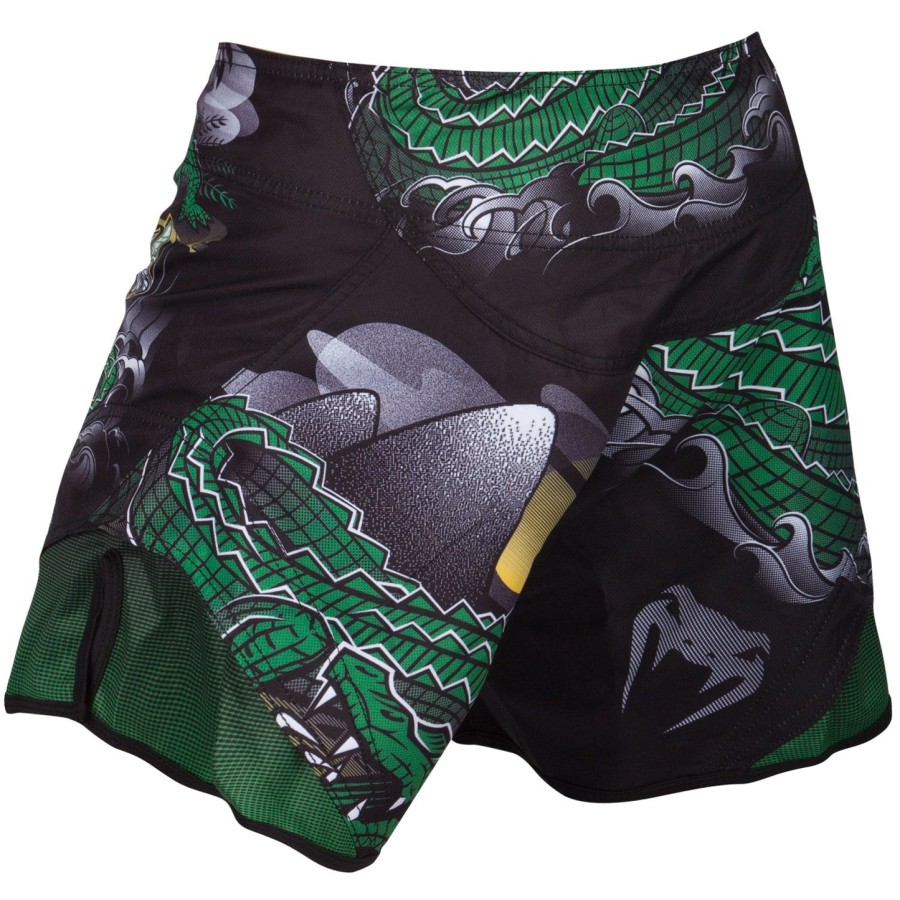 venum crocodile fightshorts - Černozelené