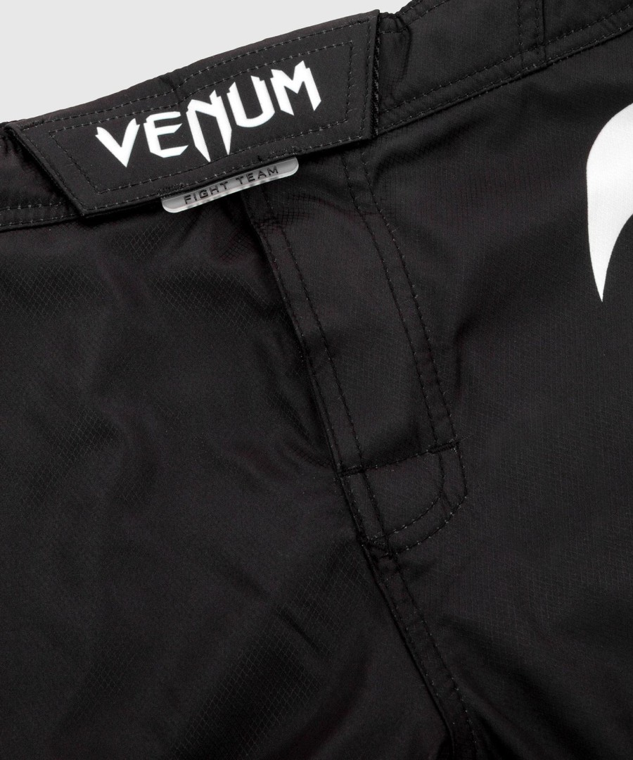 venum light 3.0 fightshorts - Černobílé