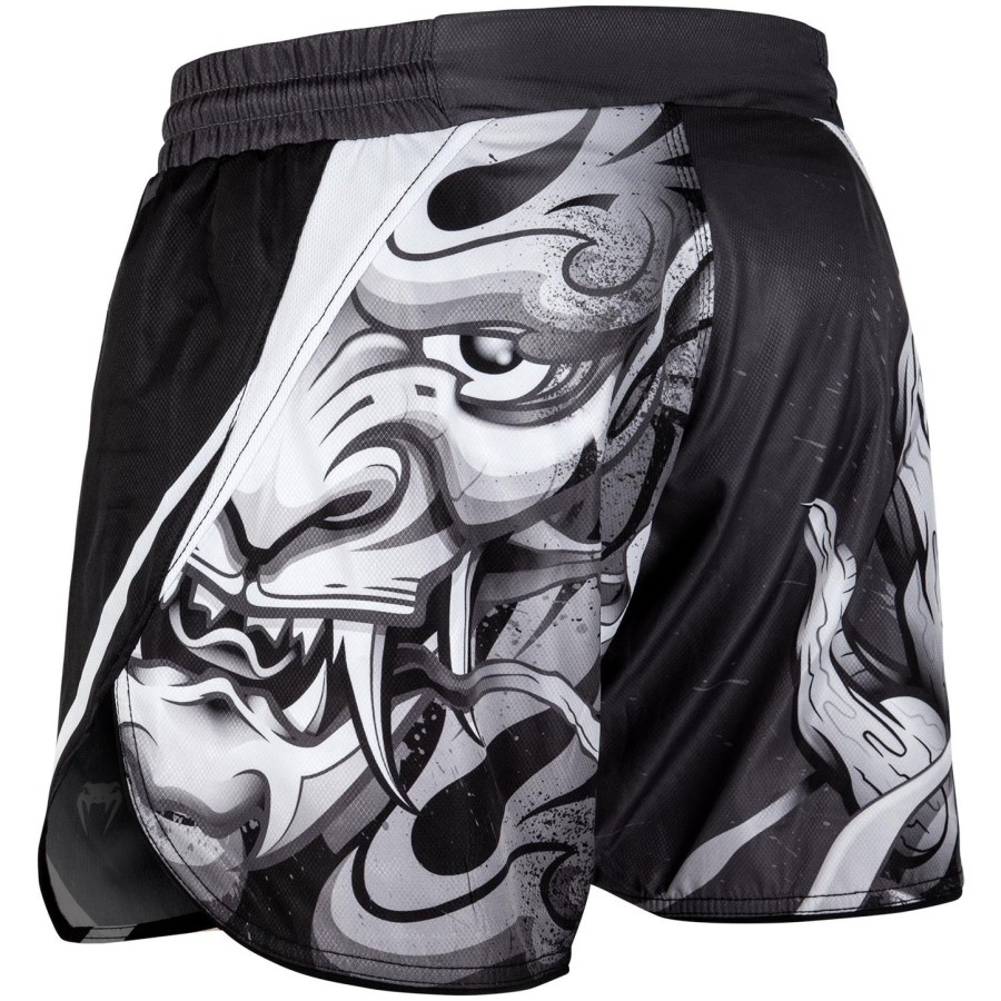 venum devil fightshorts - bílo-černé