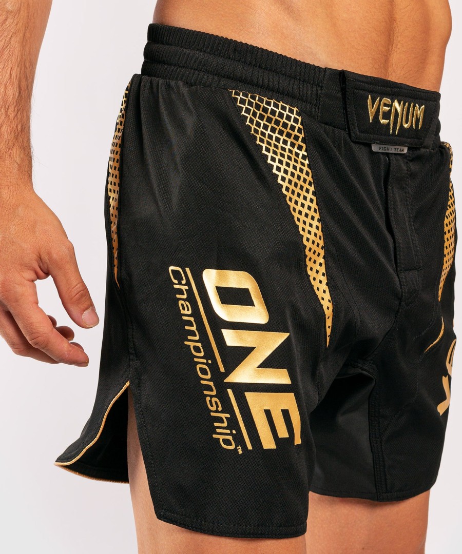 Šortky venum x one fc