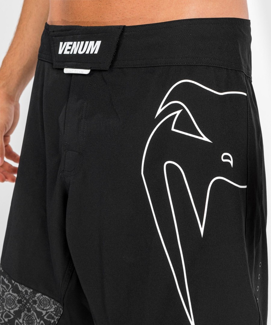 kraťasy fightshorts light 4.0 venum - Černobílé