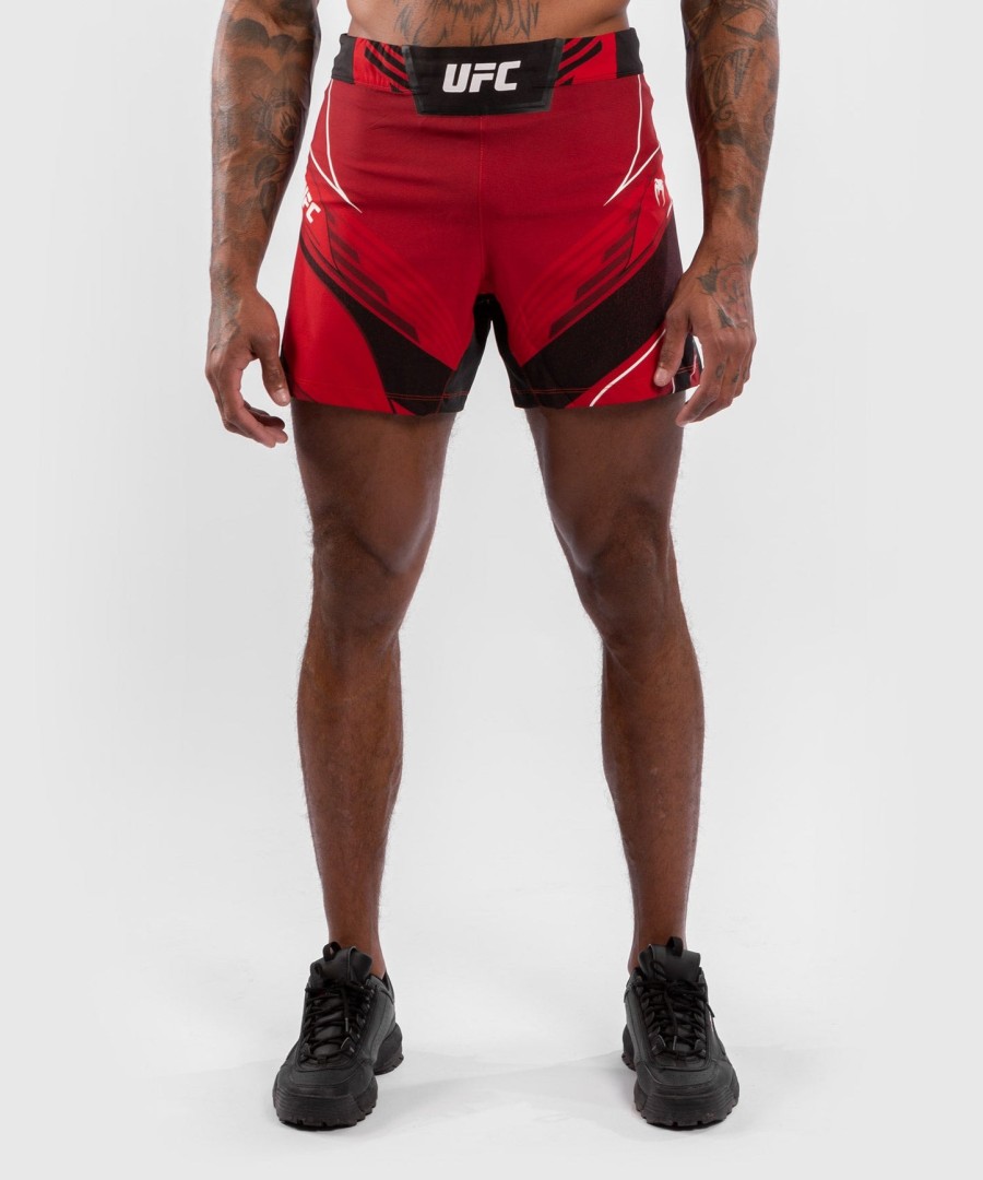 pánské kraťasy ufc venum authentic fight night - short fit - Červené