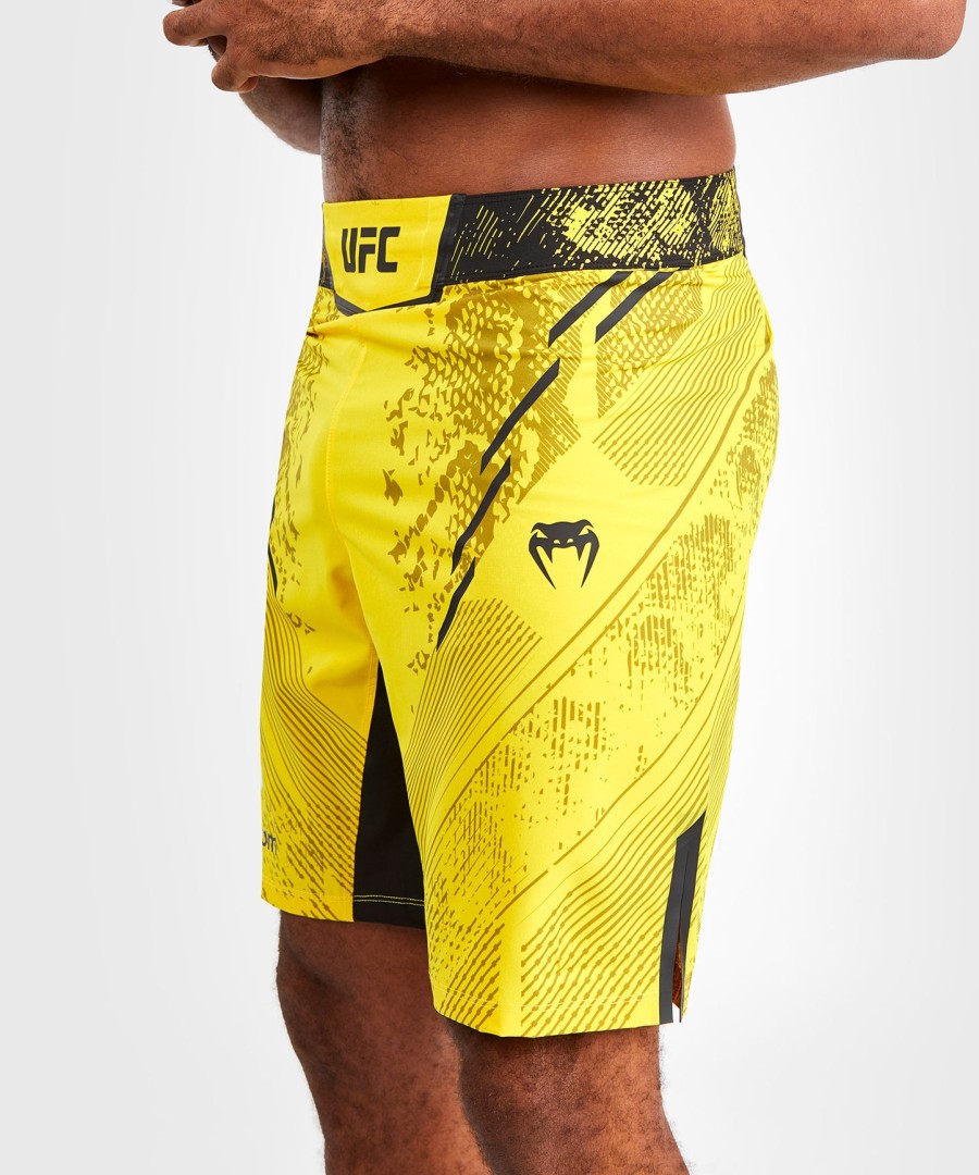 pánské kraťasy ufc adrenaline by venum personalized authentic fight night fight short - long fit - žluté