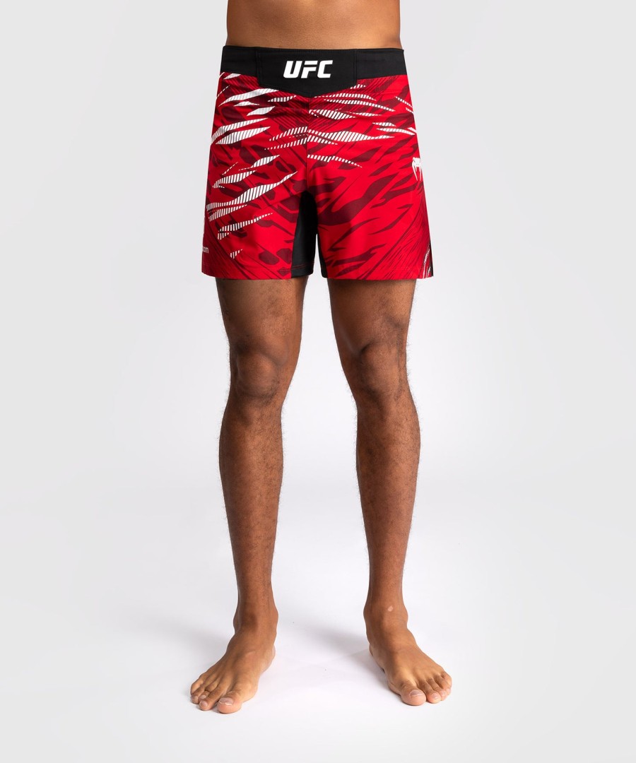 pánské kraťasy ufc fusion by venum authentic fight night fight short - short fit - Červené