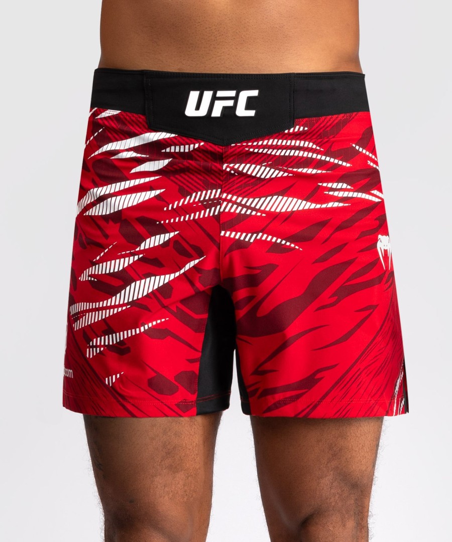 pánské kraťasy ufc fusion by venum authentic fight night fight short - short fit - Červené