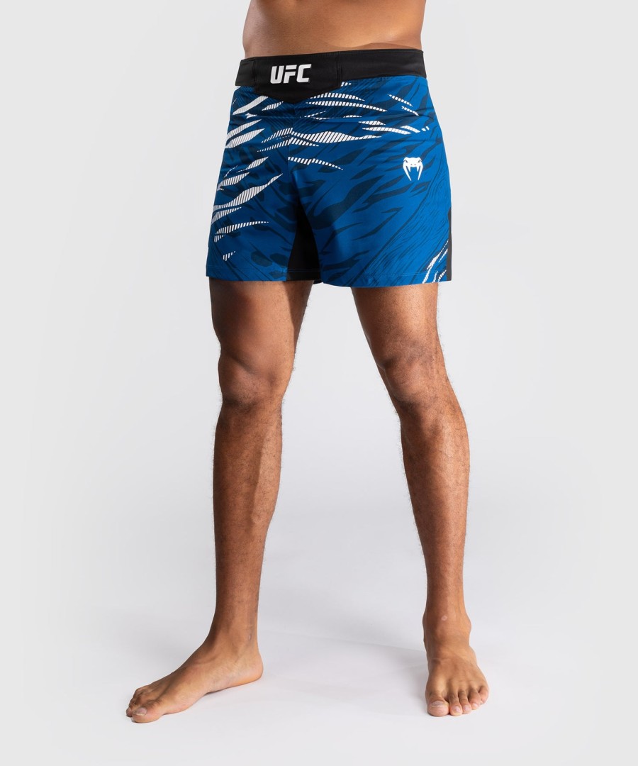 pánské kraťasy ufc fusion by venum authentic fight night - krátký střih - modré