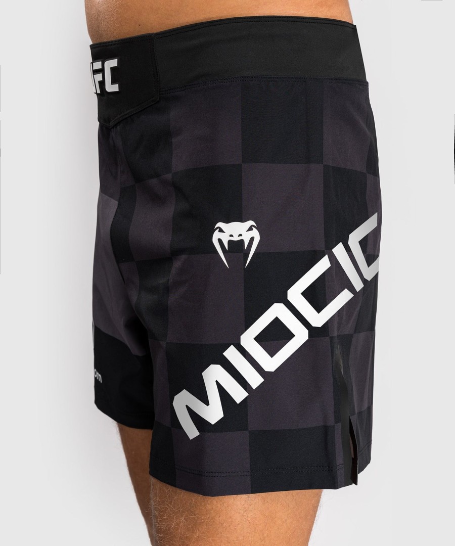 pánské kraťasy ufc unrival by venum black stipe miocic