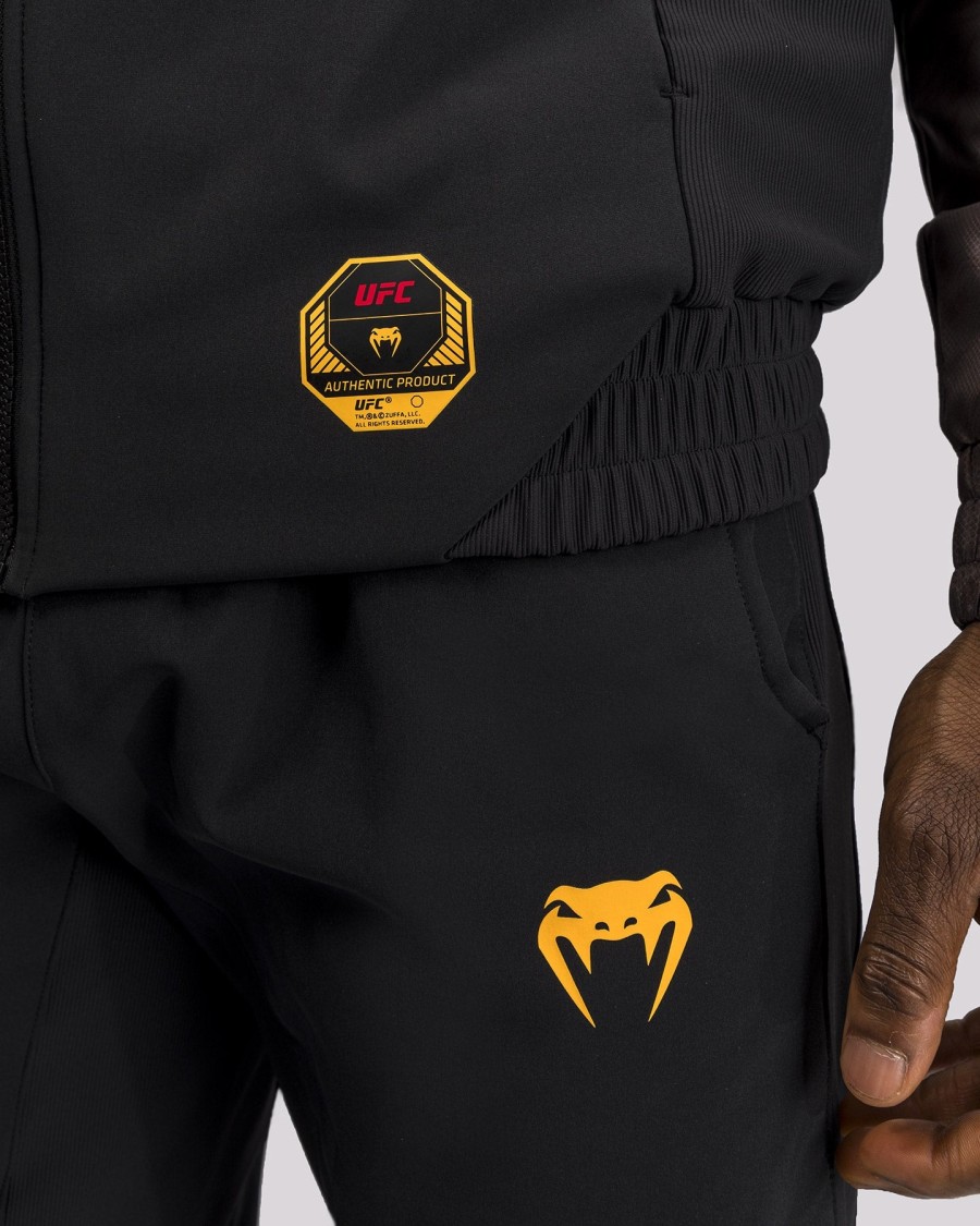 pánská mikina s kapucí ufc fusion by venum fight week na zip - earthen brown