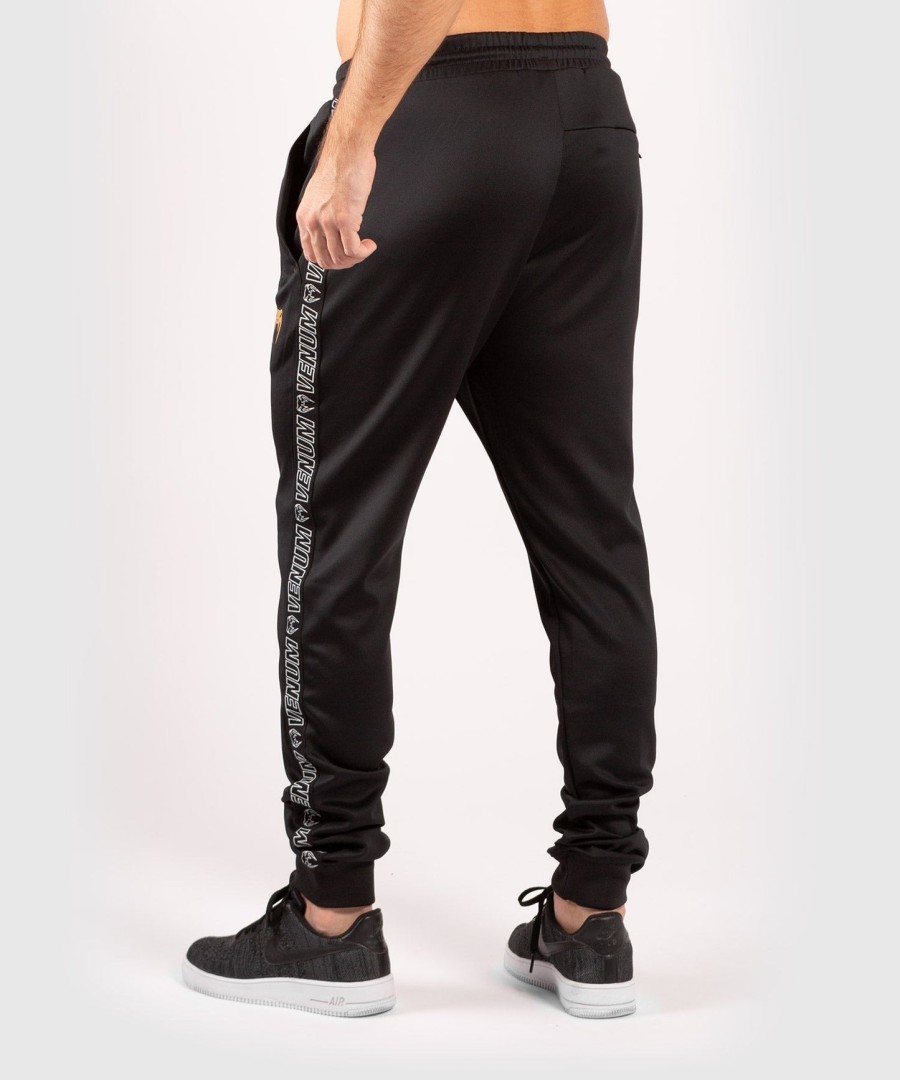 venum club 212 joggers – černázlatá