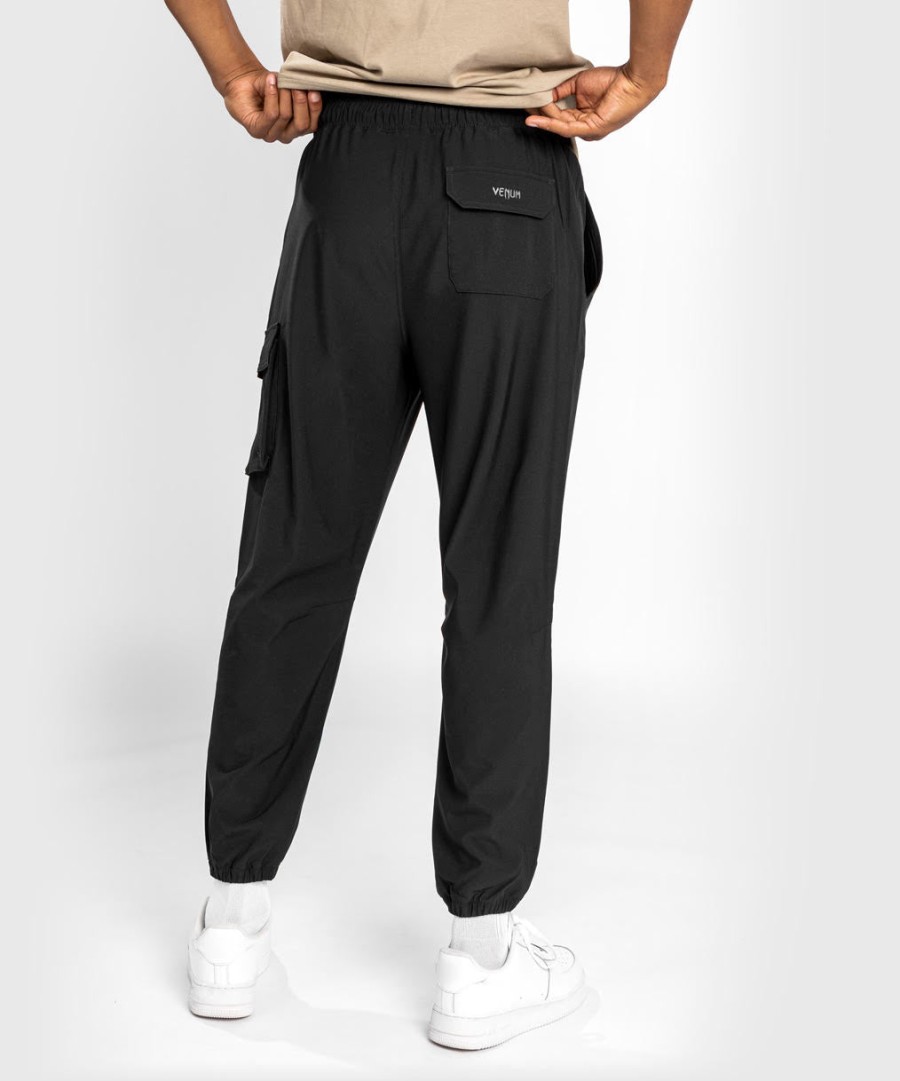 tepláky venum cargo light jogger - černé
