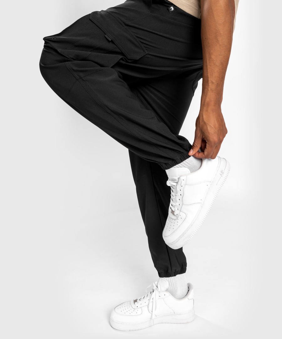 tepláky venum cargo light jogger - černé