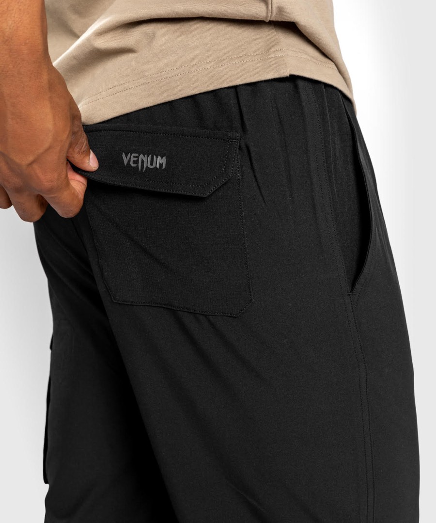 tepláky venum cargo light jogger - černé