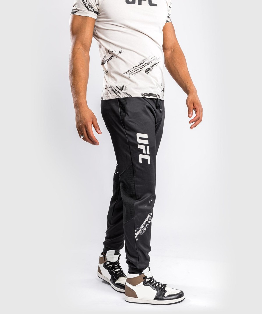 tepláky ufc venum authentic fight week 2.0 - černépískové