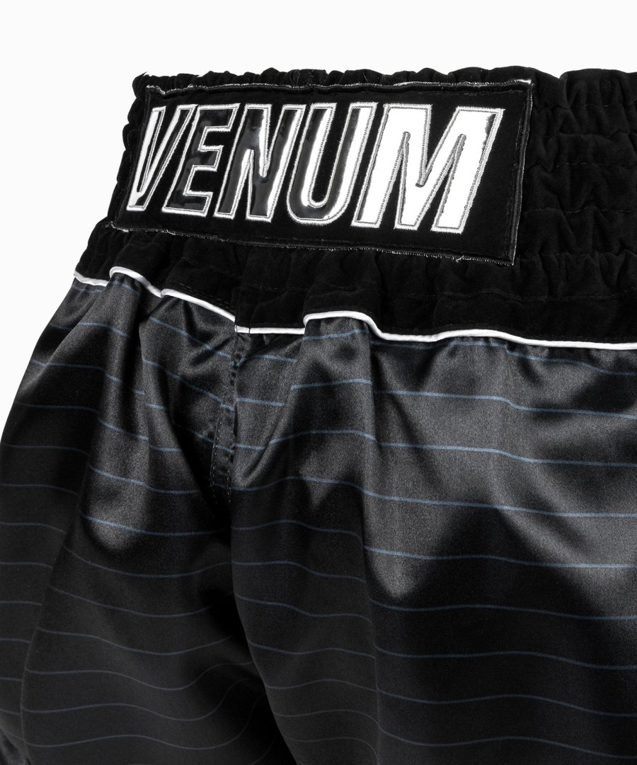 kraťasy venum attack muay thai - černo-stříbrné