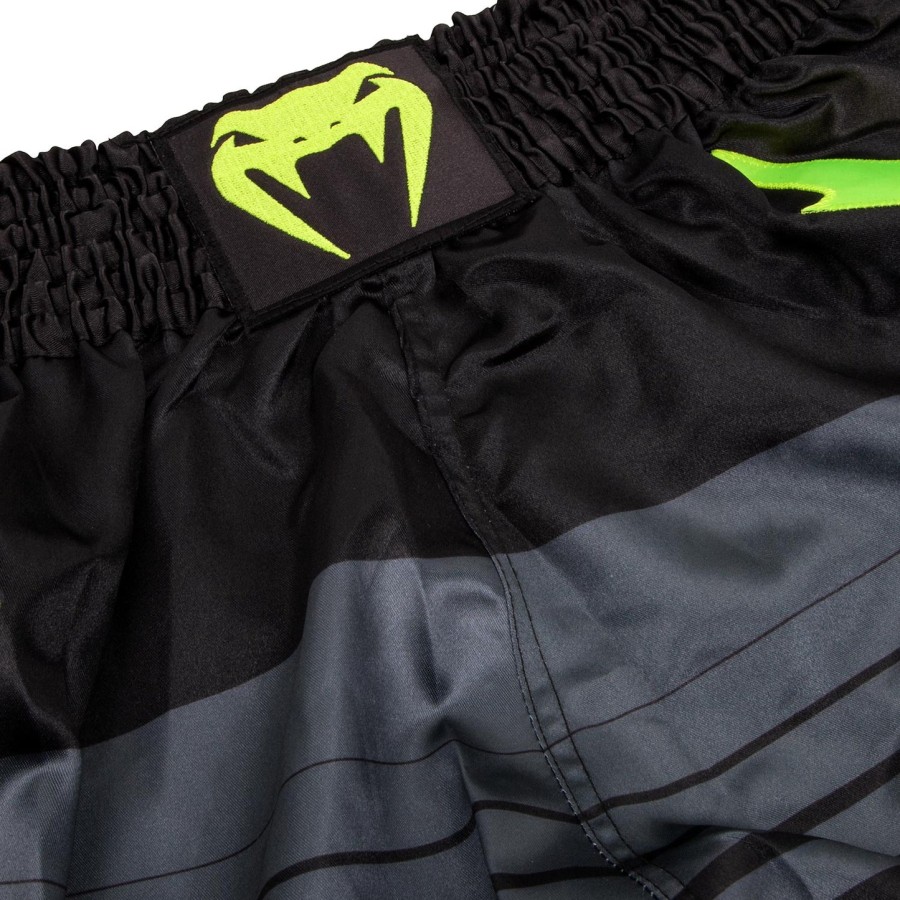 Šortky venum sharp 3.0 muay thai